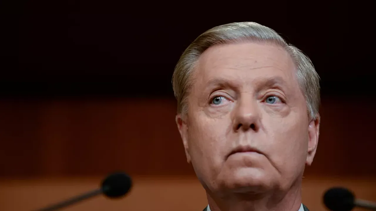 Amerikalı Senatör: Ülkemizdeki Ölülerden Çin Sorumlu, Cezalandırılmalı!