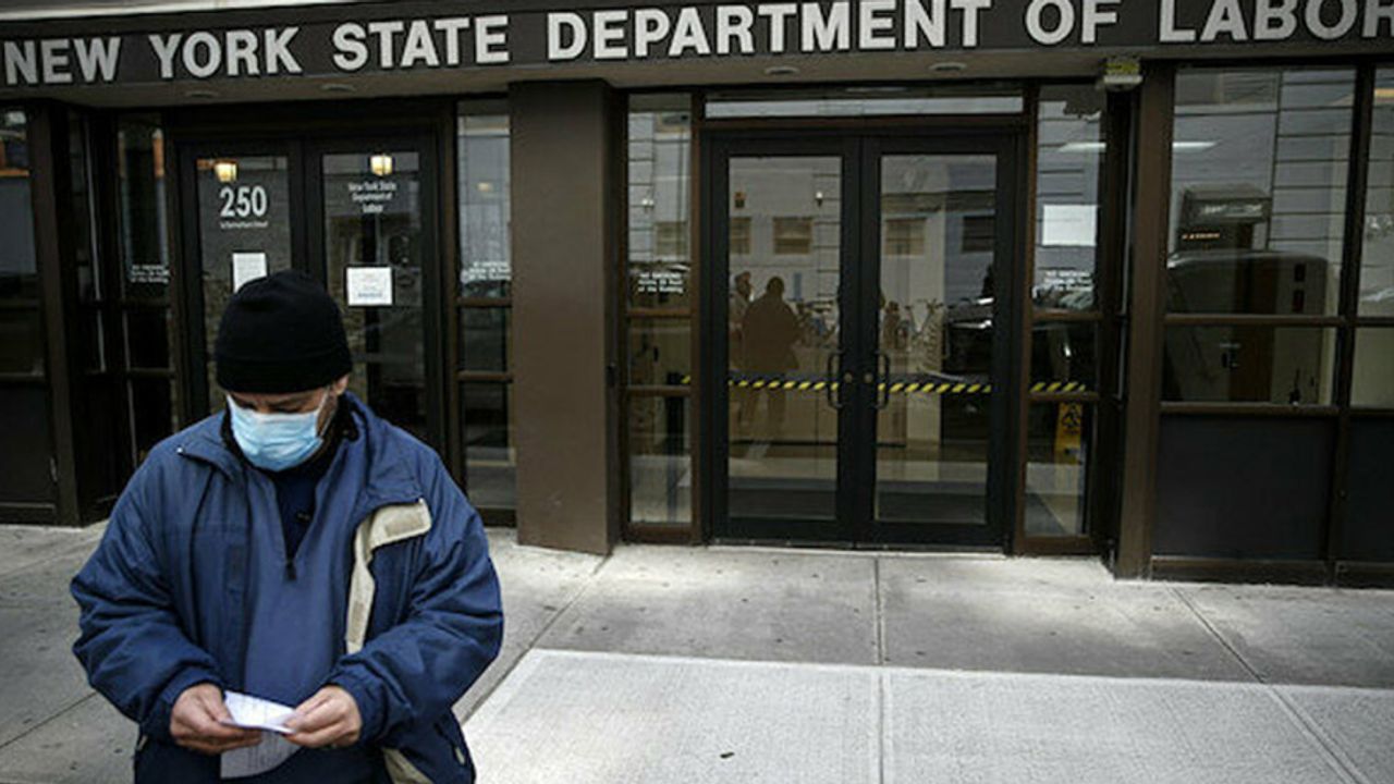 ABD’de İşsizlik Yardımı Başvuruları 30 Milyonu Geçti