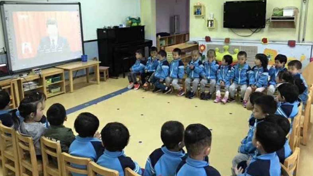 10 Bin Çocuğun Çinlileştirme Kamplarına Alınacağı Öne Sürülüyor
