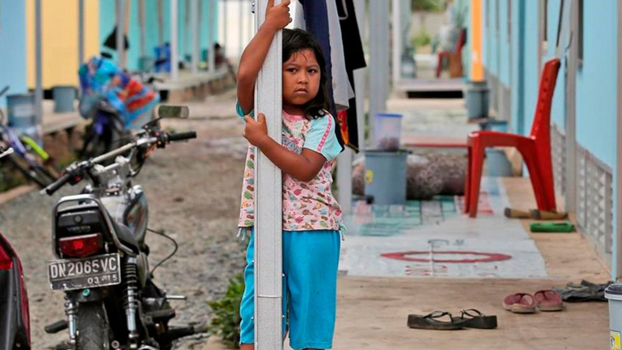 Endonezya'da Son 8 Saatte 5 Büyüklüğünün Üzerinde 13 Deprem