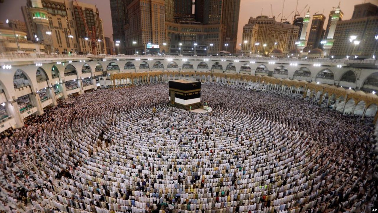 Suudi Arabistan’dan Yurt Dışına Hac Yasağı