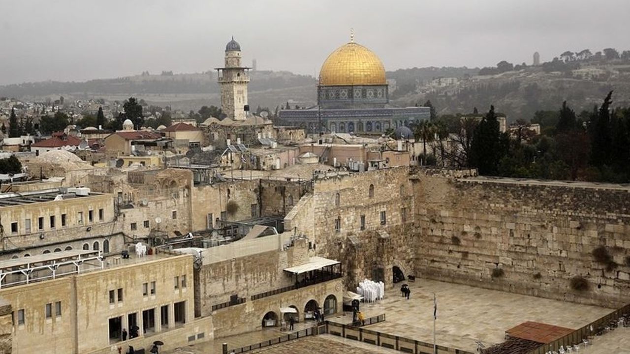 Kudüs.. Siyonistlerin Yıkım ve Sürgün Politikasına Direniyor
