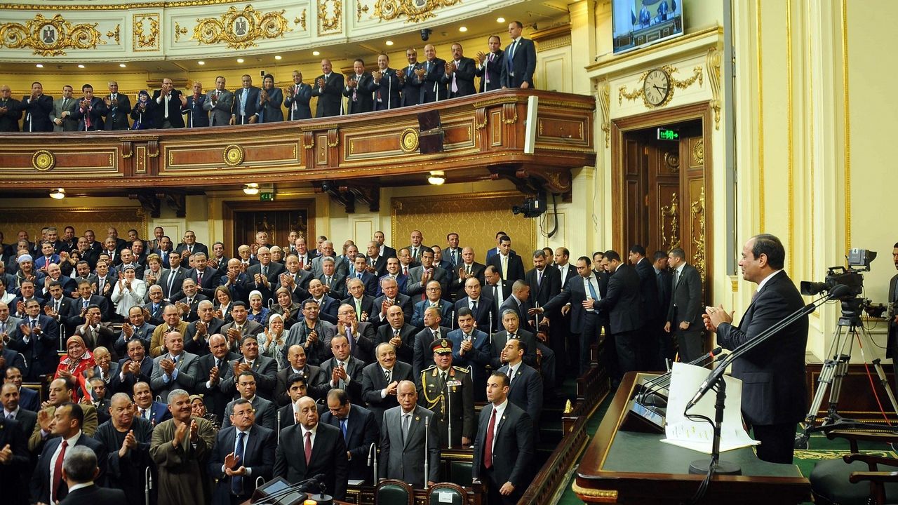 Sisi'nin Libya'ya Asker Gönderme Tezkeresi Mısır Parlamentosundan Geçti