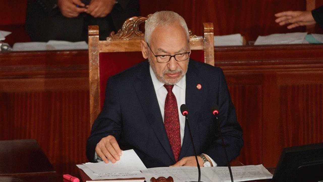 Tunus Parlemantosu'nda Zafer Yine Gannuşi'nin Oldu