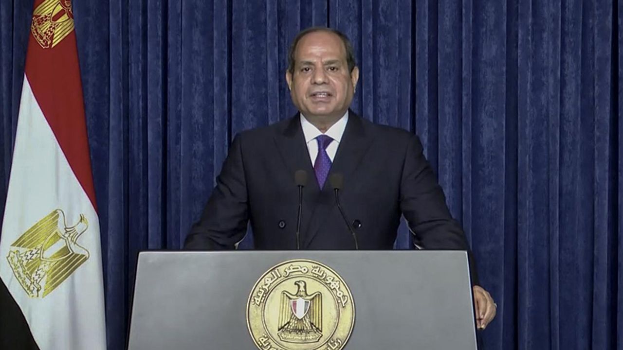 Sisi: Libya'da Sirte ve Cufra Kırmızı Çizgileri Aşılırsa Karşı Duracağız