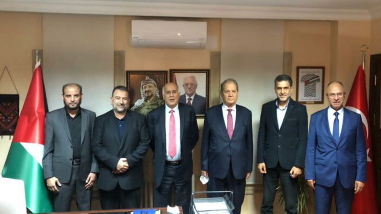 İstanbul’da Filistin Zirvesi: Hamas ve El Fetih Buluştu