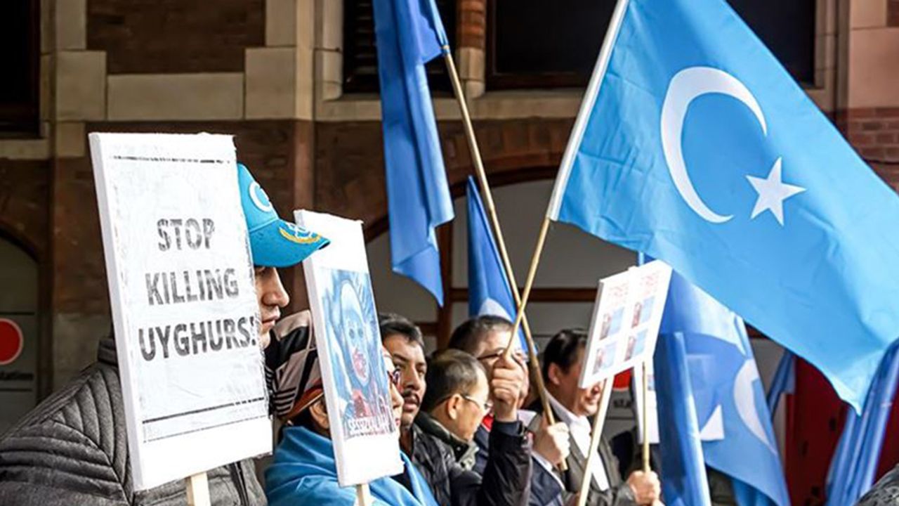 Çin'in Uygur Türklerini Tuttuğu Kamplara İlişkin Yeni Gizli Belgeler Ortaya Çıktı
