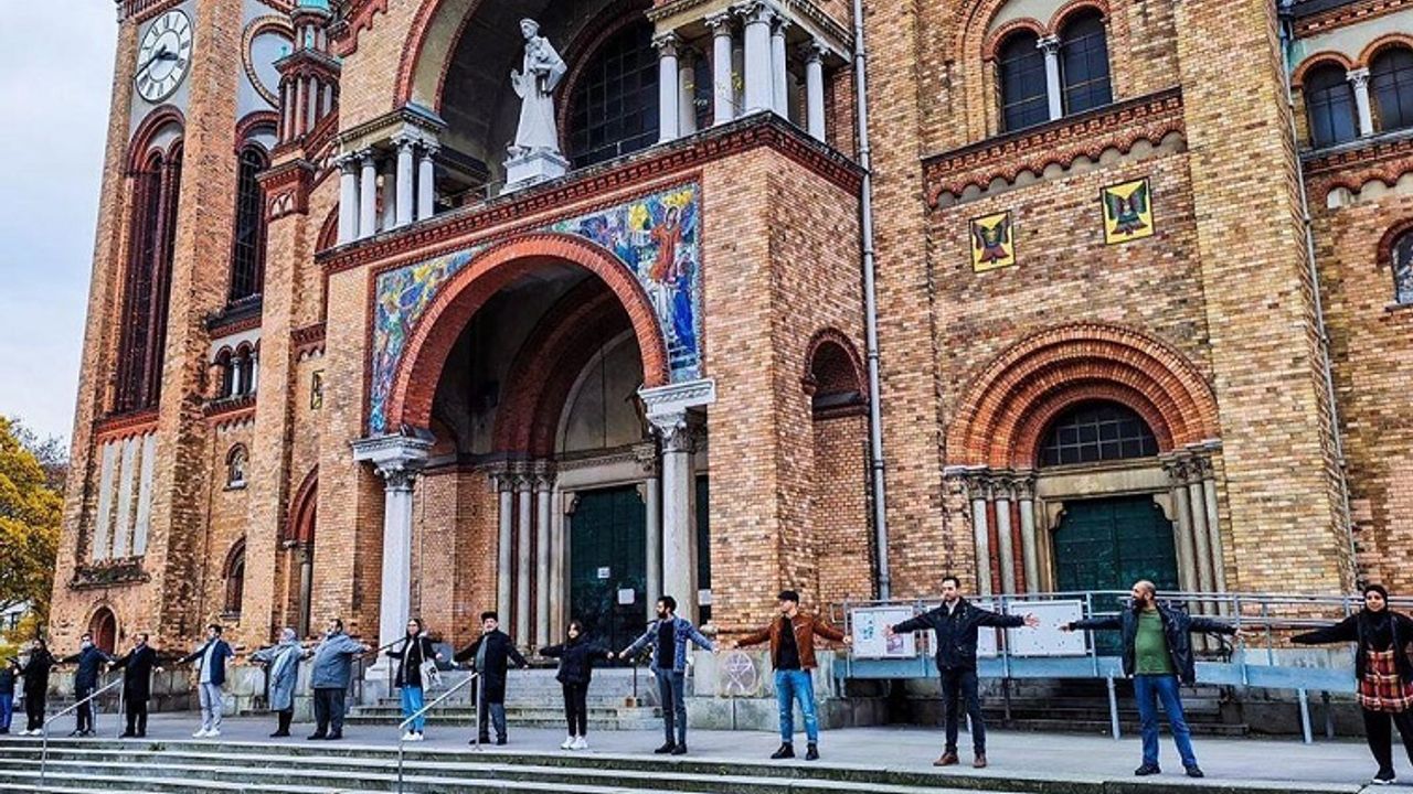 Avusturya Başbakanının 'Kiliseye Türkler Saldırdı' Yalanı!