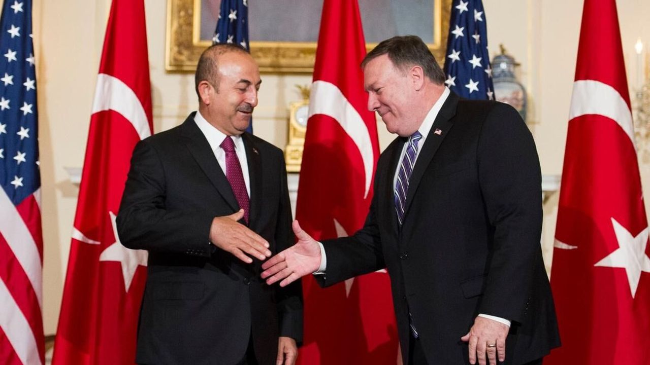 Ankara'ya Değil İstanbul'a Gelen Pompeo'nun Amacı Oy Toplamak mı?