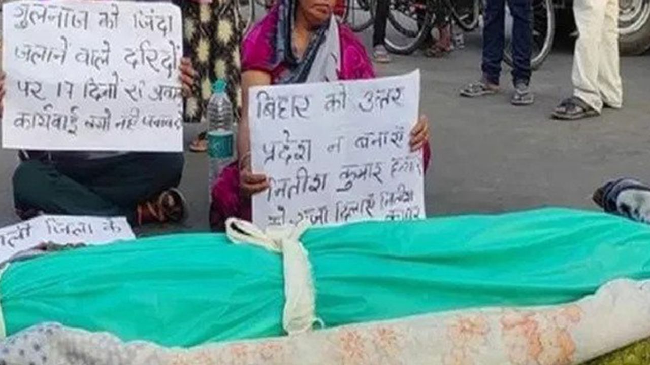 Hindu Erkekle Evlenmeyi Reddeden Müslüman Kadının Yakılarak Öldürüldüğü Aktarıldı