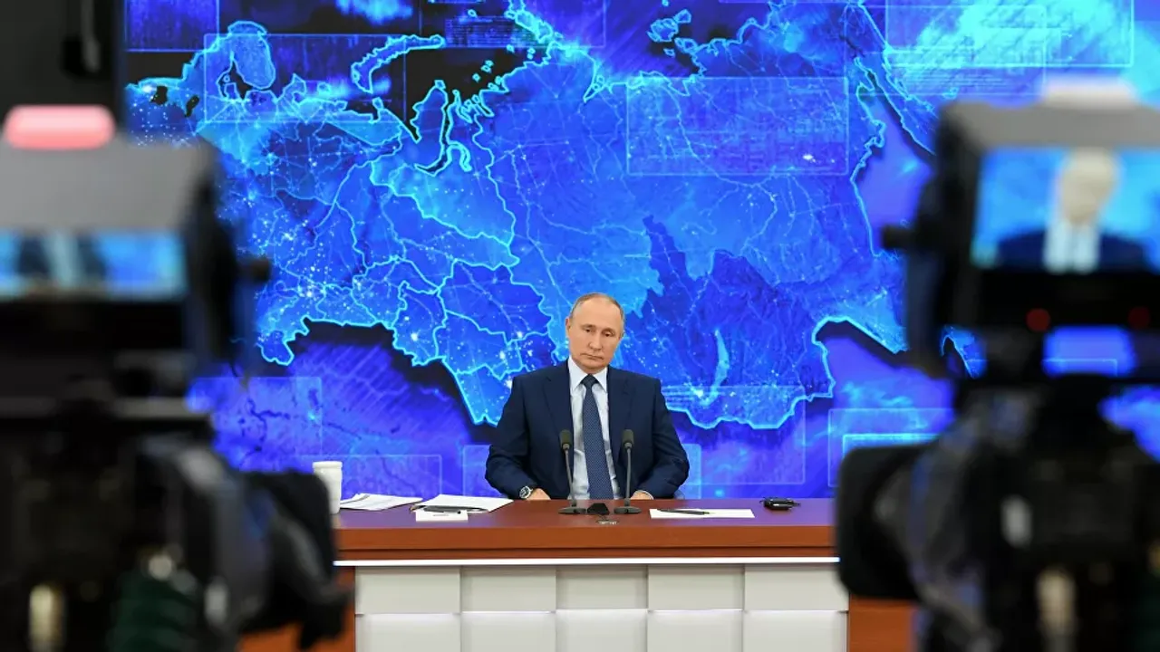Putin'in Klasikleşen Yıl Sonu Basın Toplantısı Bu Yıl Video Konferansla Yapıldı