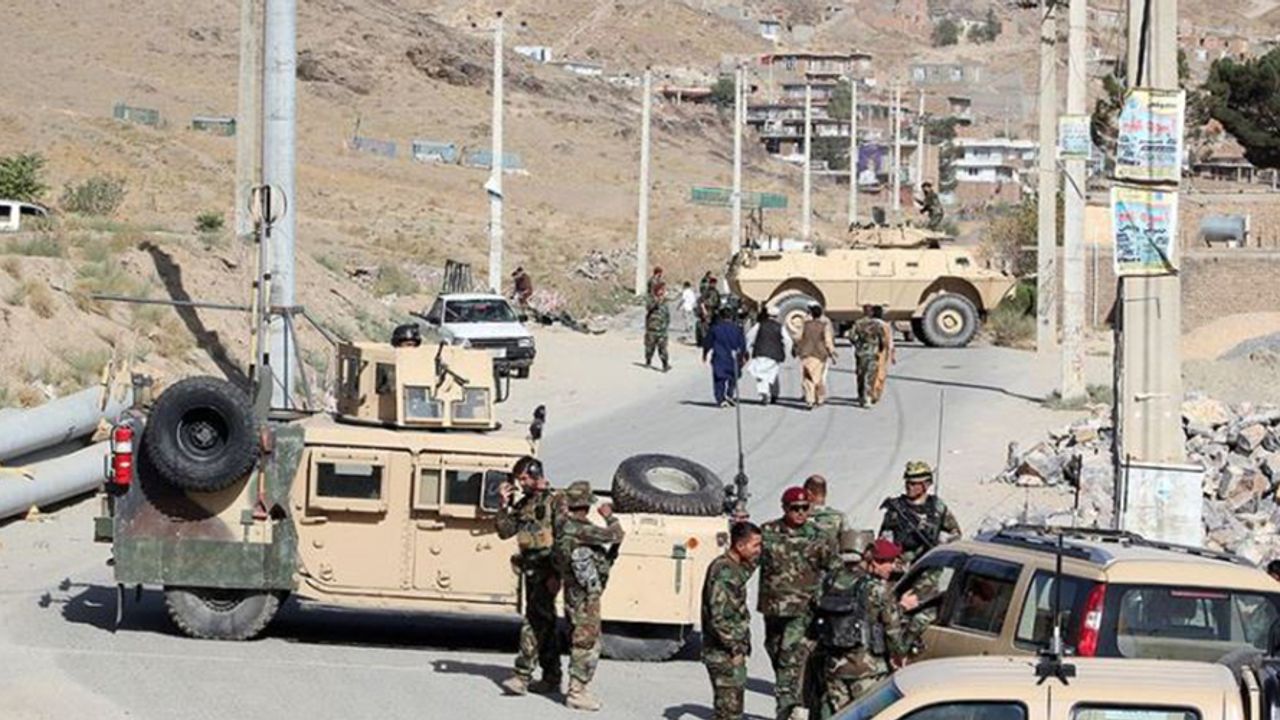 Afganistan'da Taliban Saldırısı: 21 Ölü