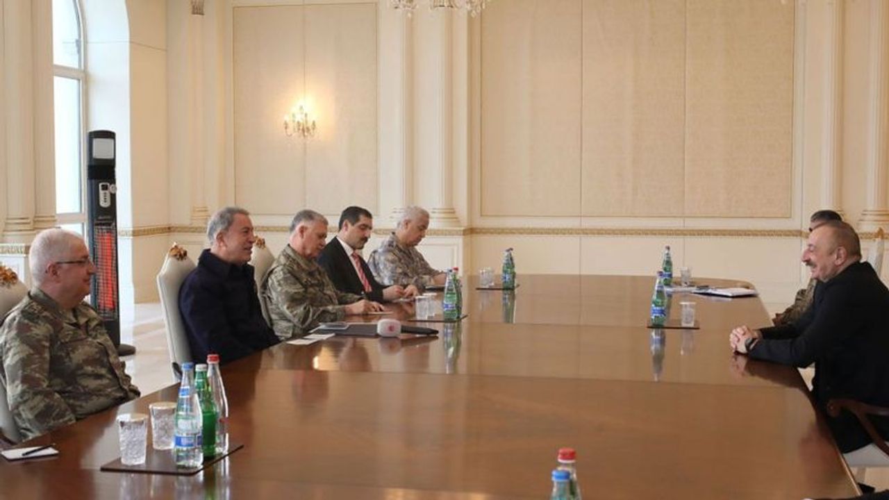 Aliyev: Azerbaycan'ı Nahçıvan ve Türkiye'ye Bağlayacak Demiryolu İnşasına Başlanıyor
