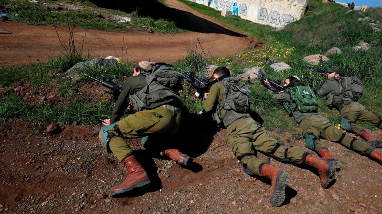 İsrail'den Lübnan'ın Güneyinde Savaş Tatbikatı!