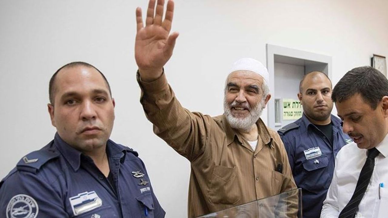 İşgal Mahkemesi Şeyh Raid Salah’ın Mahkumiyetini 6 Ay Daha Uzattı