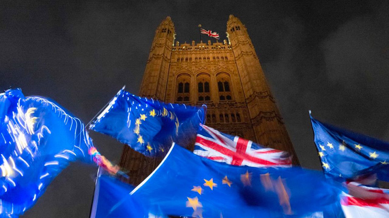 Brexit Sürecinde İngiliz Parlementerler Siyasete Küstü