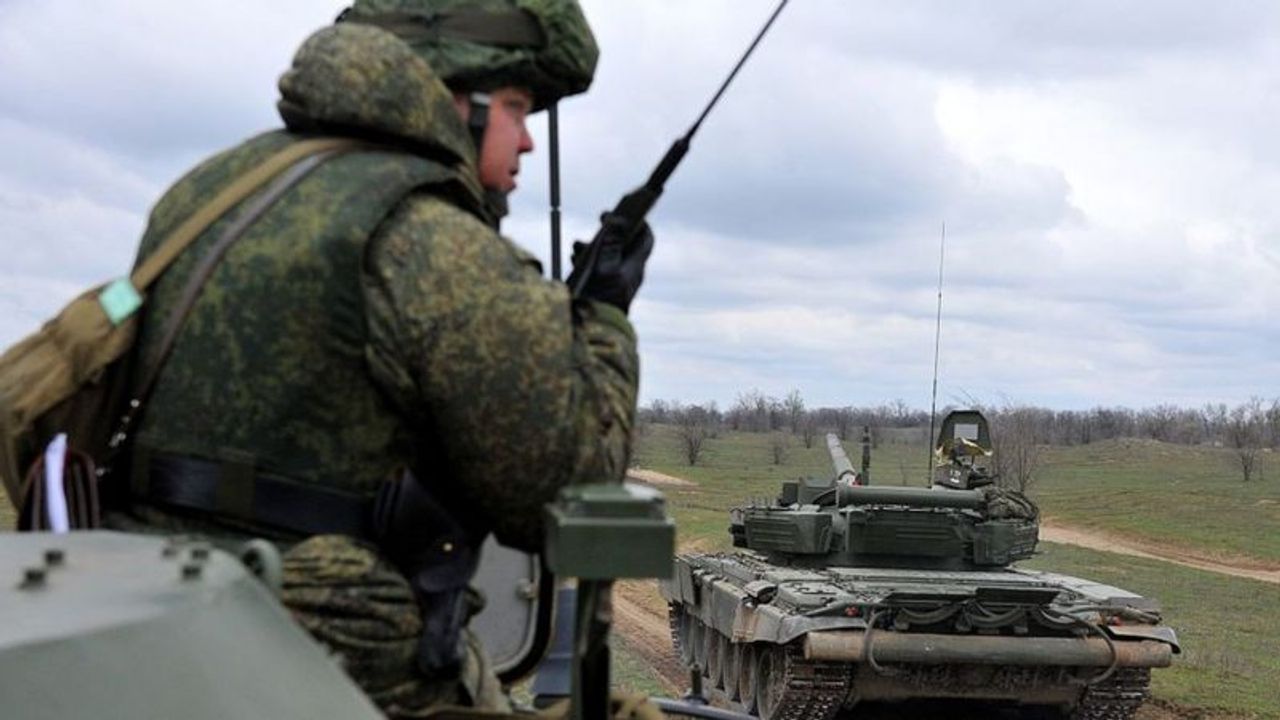 Ukrayna-Rusya Krizi: Rusya'dan 'Gerekirse Müdahale Ederiz' Uyarısı