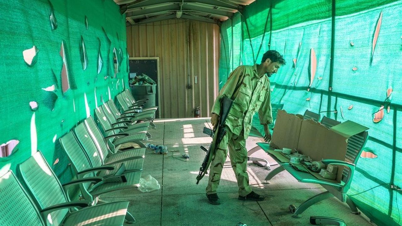 Amerikan Askerleri Bagram Hava Üssü'nden Gece Yarısı Kaçtı