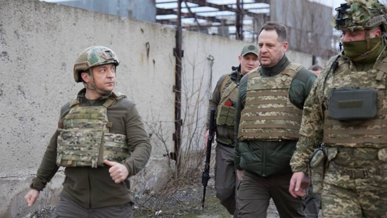 Ukrayna Krizi: Donbas'ta Saldırılar Arttı, İki Ukrayna Askeri Öldü