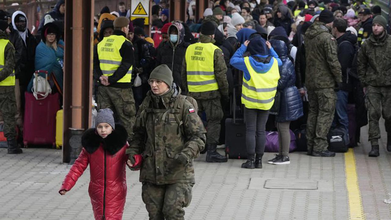 Ukrayna Üzerinden Batının Çifte Standartlı Savaş Propagandası