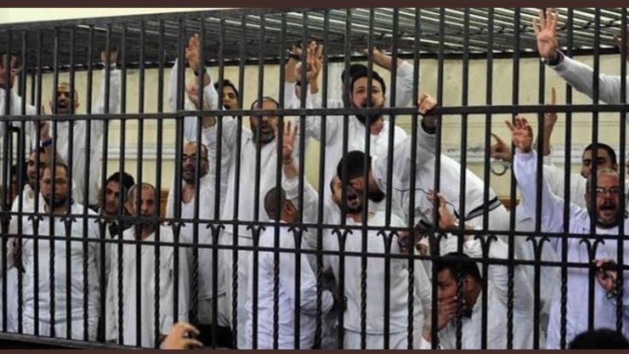 Mısır'da Cunta Yönetimi 7 Kişiyi Daha İdam Etti