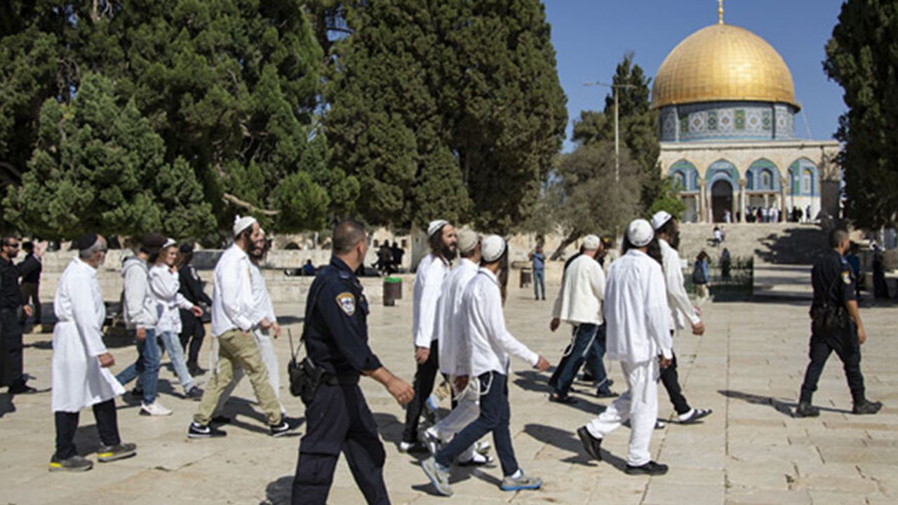 185 Siyonist Mescid-i Aksa'ya Baskın Düzenledi