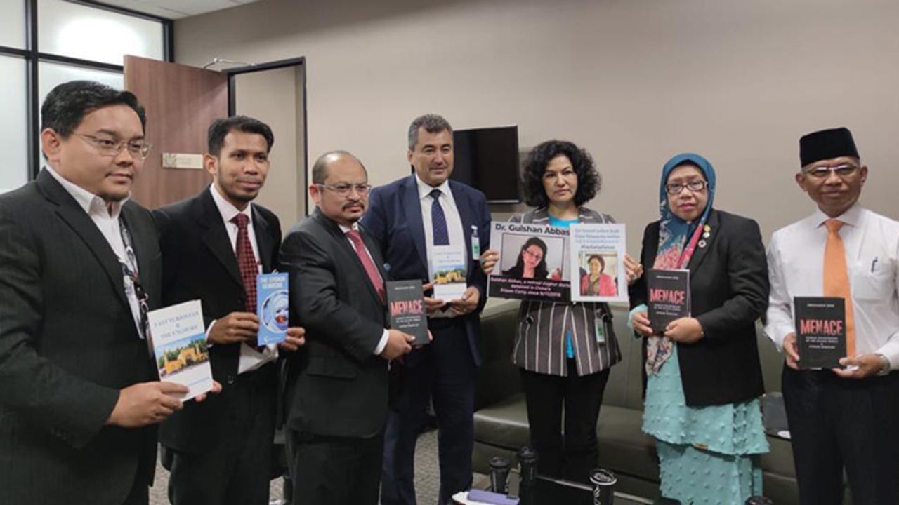 Uygur Hareketi Malezya’da Soykırımı Anlattı