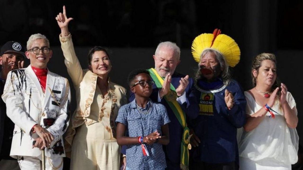 Brezilya’da Üçüncü Lula Dönemi Başladı Ülke Karıştı!