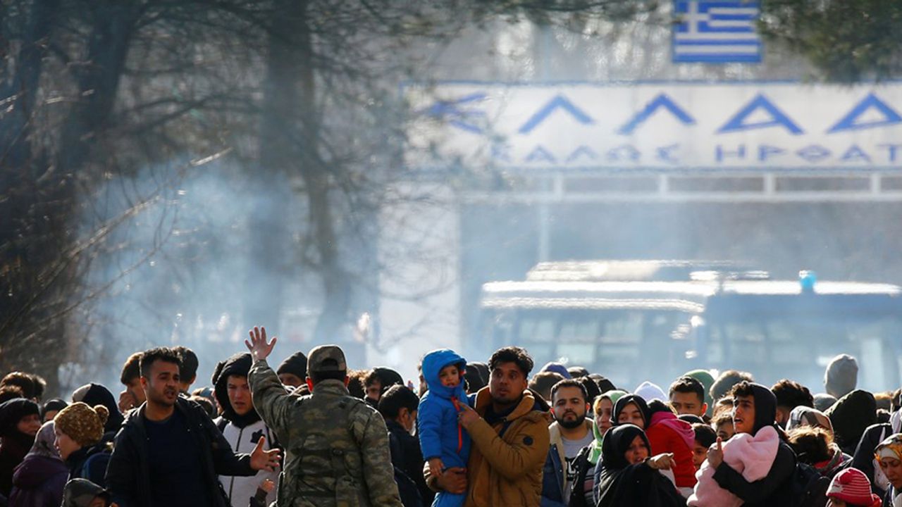 Sınır Kapıları Açıldı: Avrupa Endişeli!