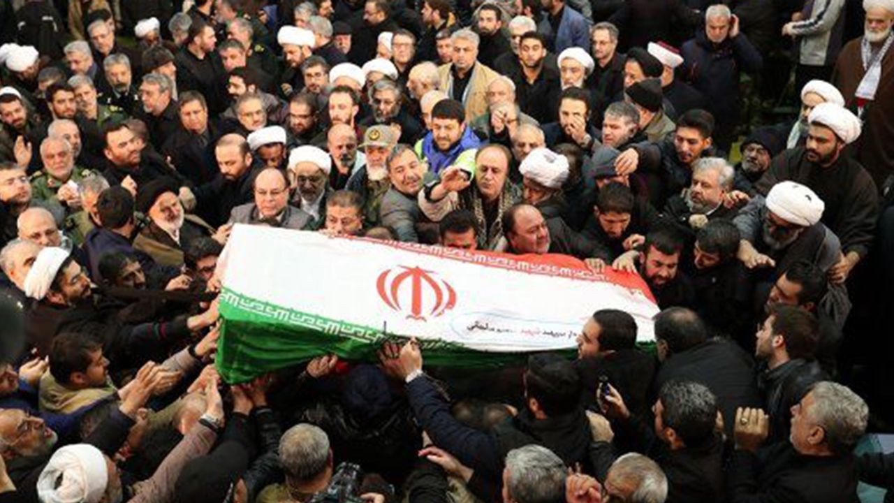 Humeyni'den Sonra En Kalabalık Cenaze: Süleymani için Milyonlar Akın Etti