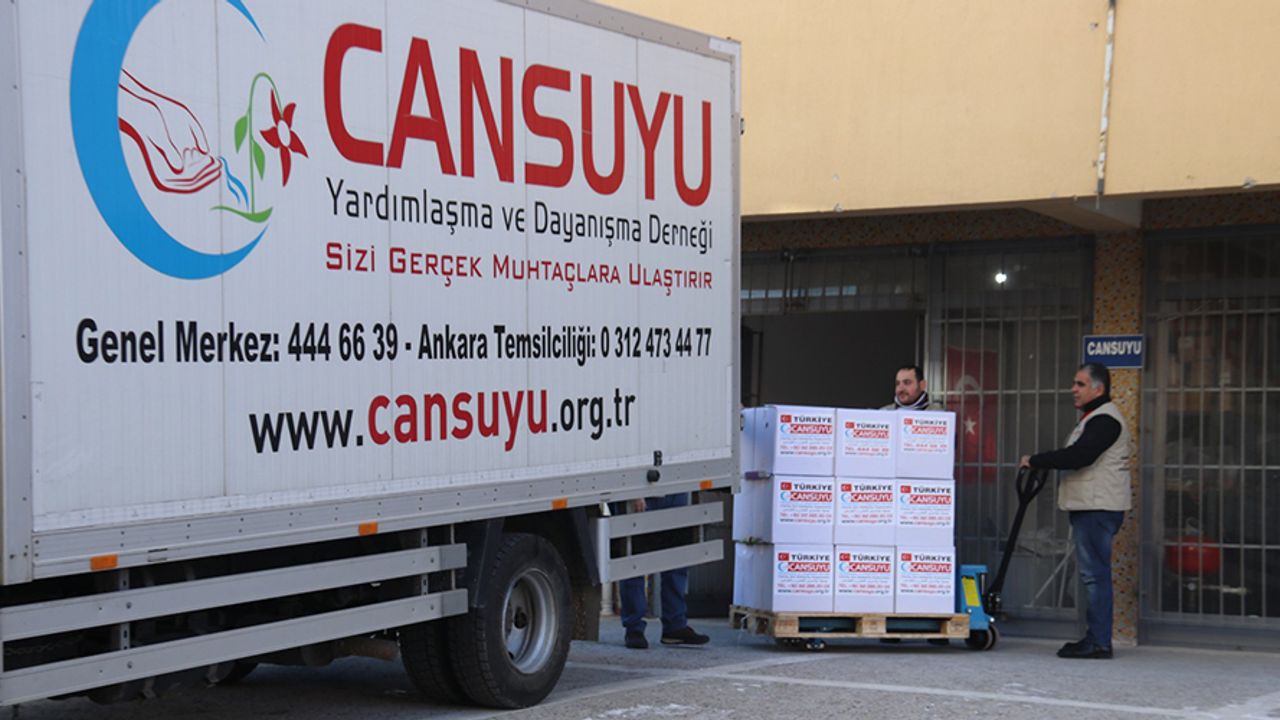 Elazığ Merkezli Depreme Cansuyu Olmaya Çıktılar