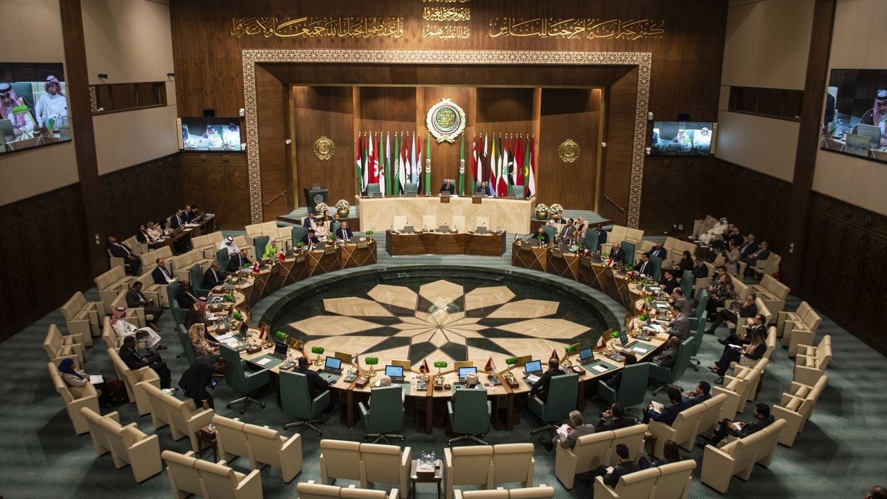 Arap Birliği, Suriye’nin Birliğe Geri Dönüşünü Kabul Etti
