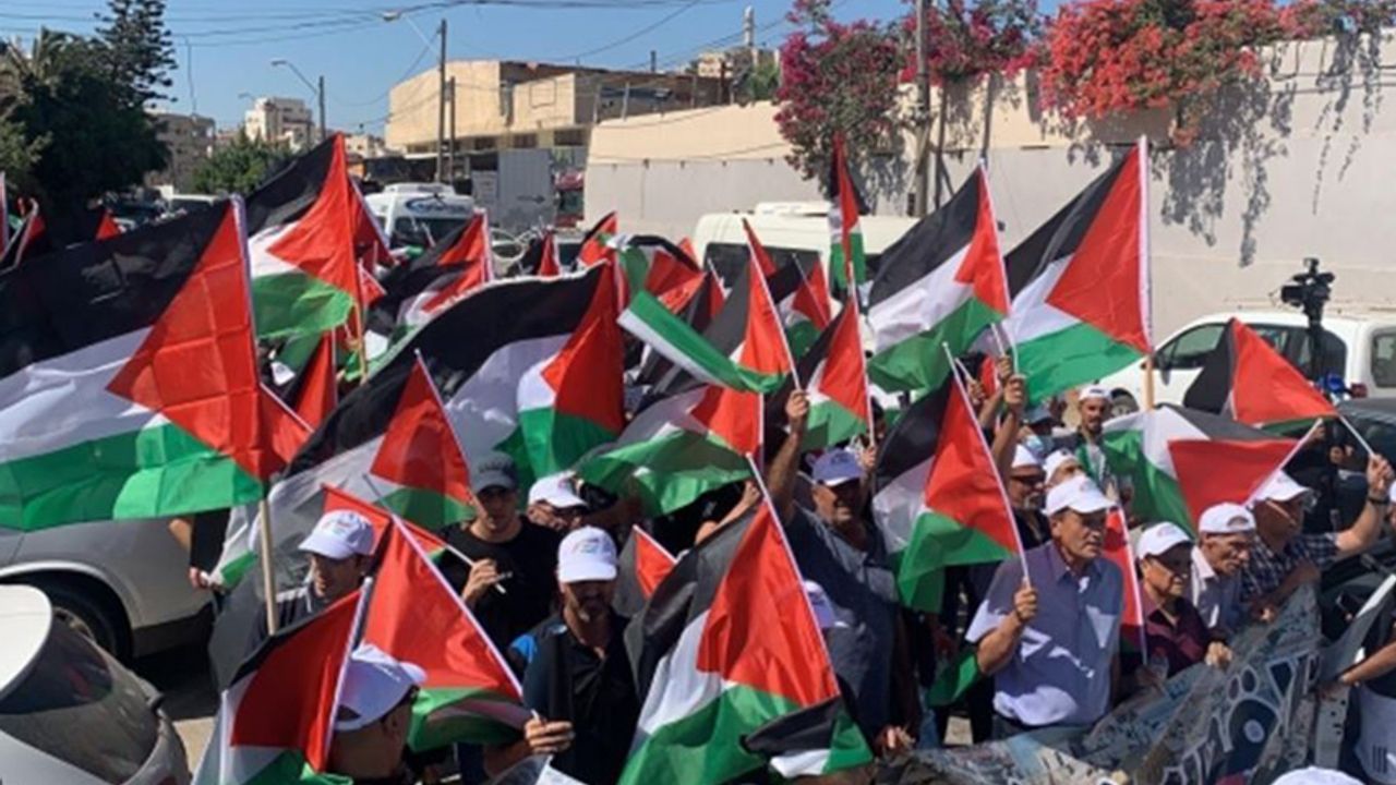 "Perşembe ve Cuma Günleri Filistin Bayrak Günleri Olarak Değerlendirilecek"