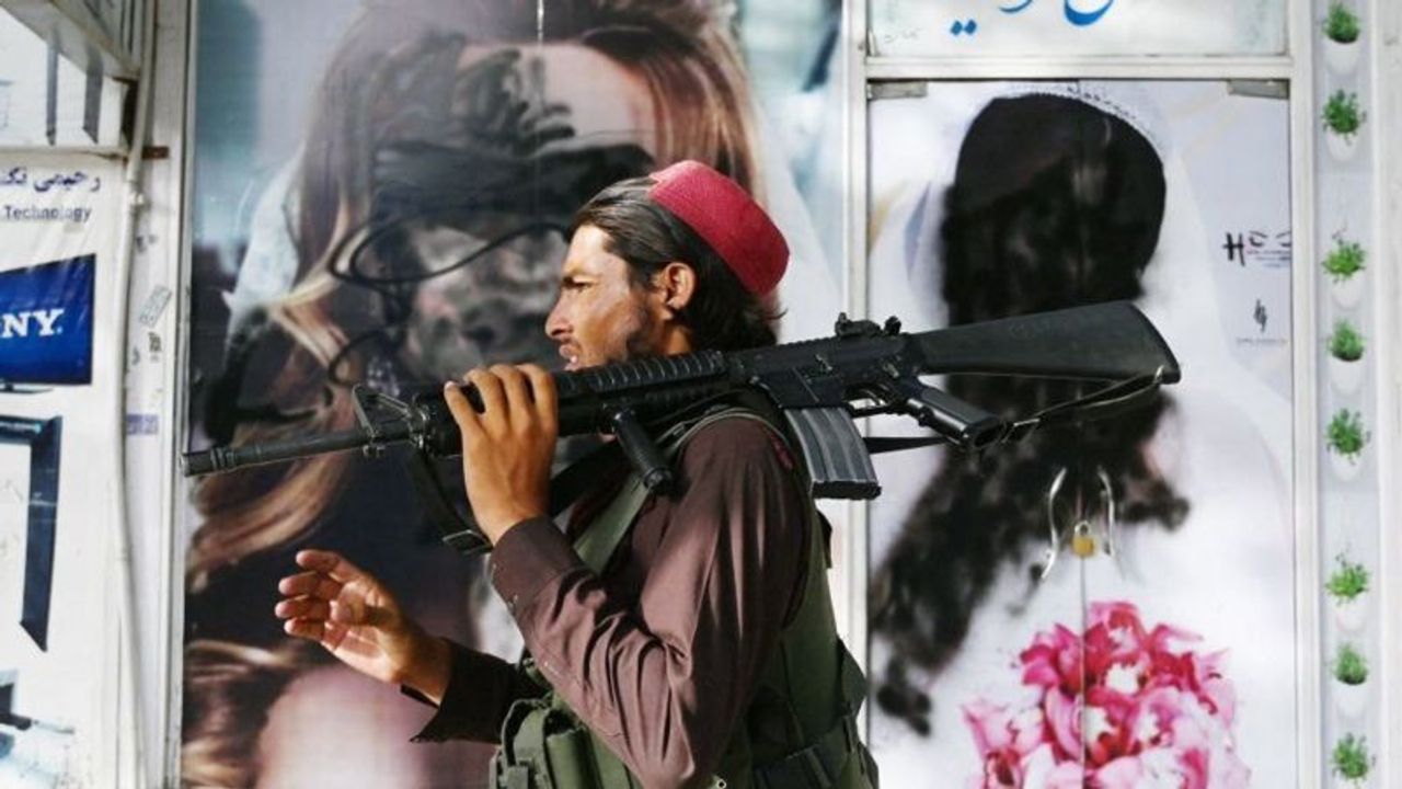 Amerika'nin Afganistan'da Bıraktığı Silahlar Hamas'ın Eline mi Geçti?