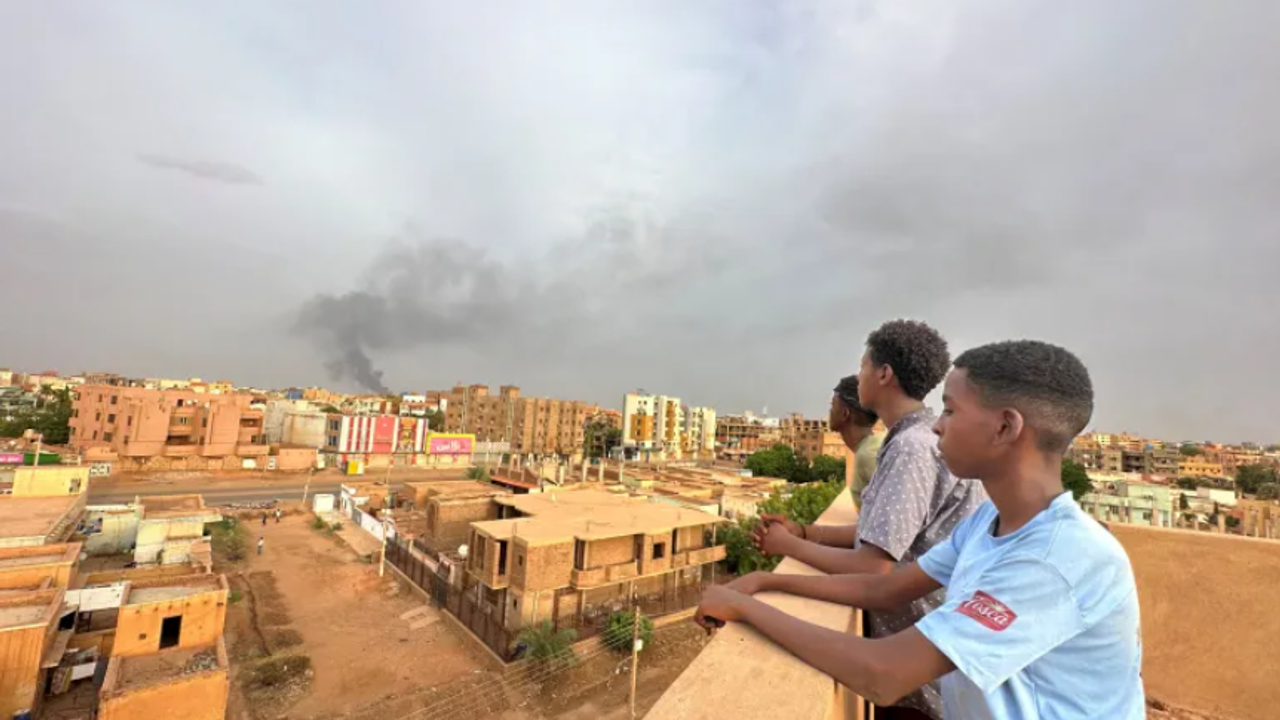 Bir Yanda İç Savaş Diğer Yanda Evlerini Terk Eden 3 milyon İnsan: Dünya Sudan'a Sessiz