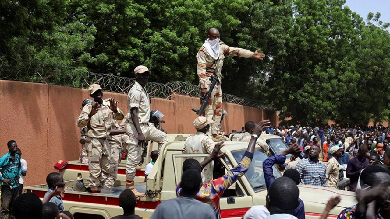Nijer’deki Darbeciler, Fransa’yı ‘Askeri Müdahaleye’ Hazırlanmakla Suçladı