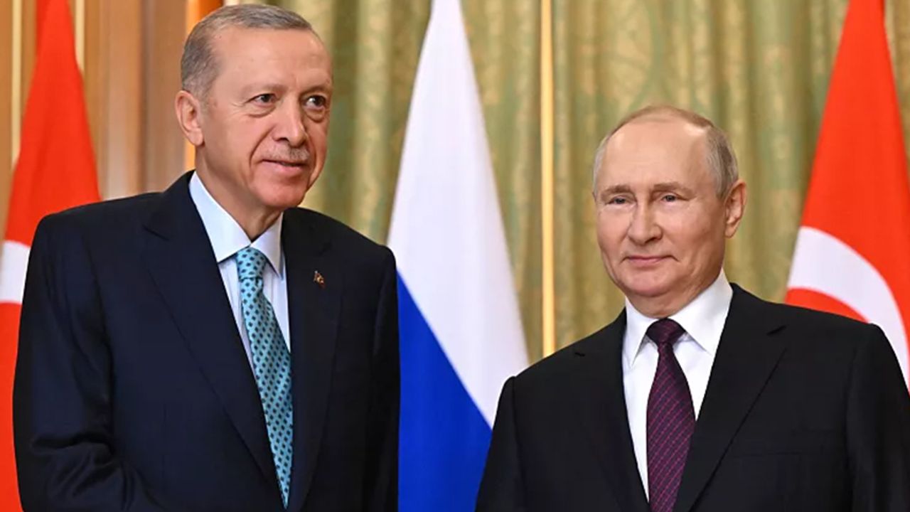 Erdoğan Soçi’de Putin’le Görüştü