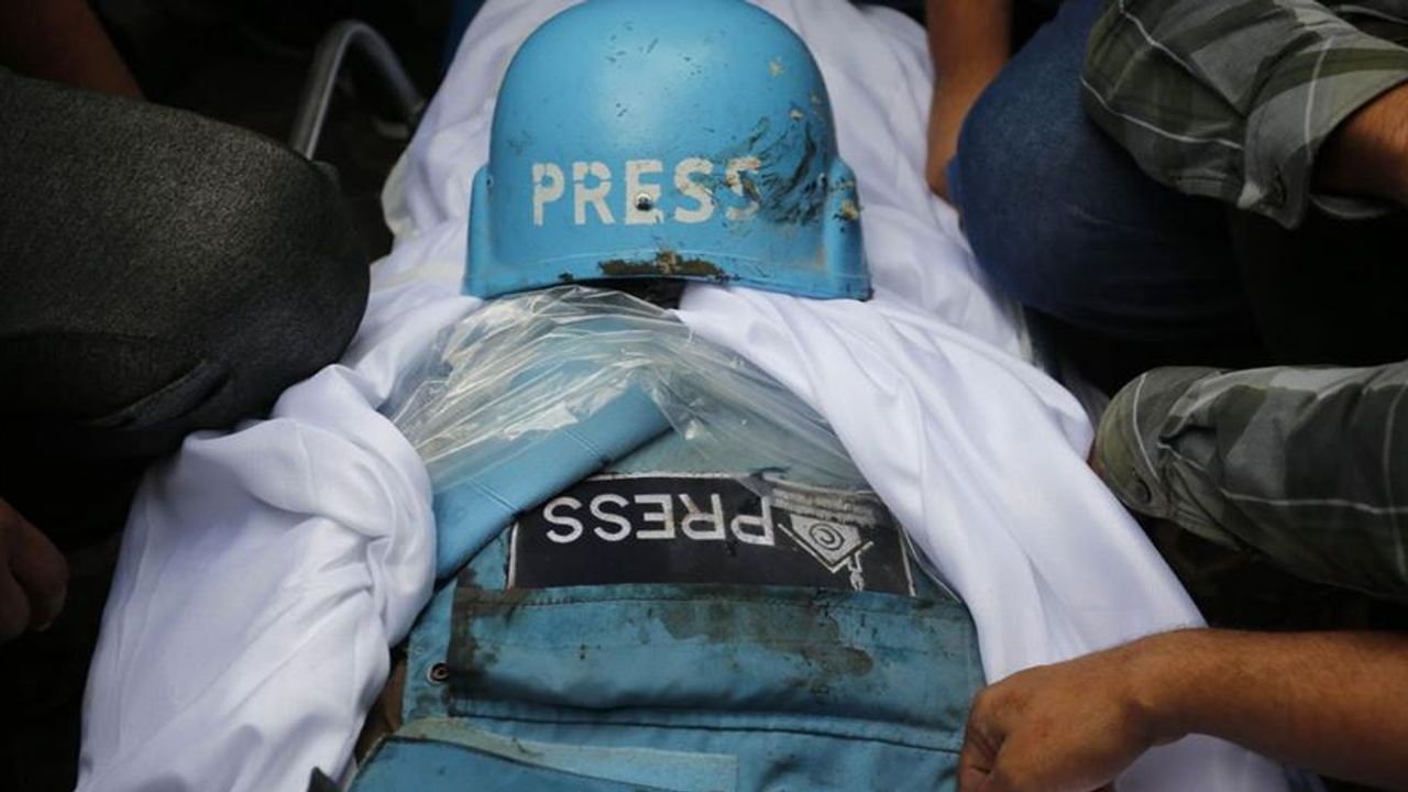 Siyonist Soykırımın Başlamasından Bu Yana 75 Gazeteci Şehit Edildi, 43'ü Tutuklandı