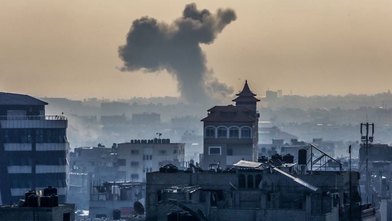 İşgal Ordusu Gazze Şeridi’nde Katliam Yapmaya Devam Ediyor