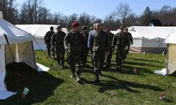 Sırbistan, Kosova Sınırına Genelkurmay Başkanını Gönderdi 