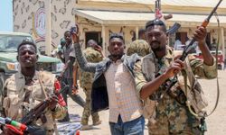 Sudan Bayrama İç Çatışmalarla Giriyor: Hastaneler Çalışamaz Hale Geldi!