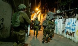 Filistin Halkıyla Batı Şeria'da da Savaşan İşgalciler Onlarca Kişiyi Esir Aldı