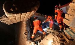 Çin'de 6,2 Büyüklüğünde Deprem: En Az 118 Ölü, 266 Yaralı