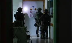 İşgalci İsrail Şifa Hastanesine Saldırılarına Devam Ediyor, Kassam Siyonistlere Ağır Kayıplar Yaşatıyor