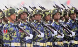 Myanmar Ordusu Arakanlı Müslümanları Zorla Orduya Alıp Savaştırıyor