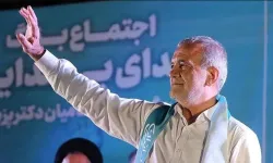 Pezeşkiyan'dan İsrail'e Sert Tepki! Lübnan'ı Terk Etmeyeceğiz