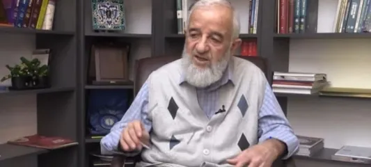 'Erbakan Hoca Dışa Bağımlılığı Bitirmek için "Fabrika Yapan Fabrikalar" Kurdu!'