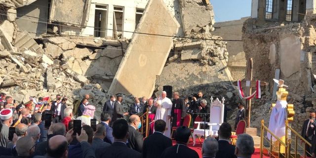 Papa ile Görüşmeyi Reddeden Irak Dini Lideri: "Özerk Dini Bölge" İçin Geldi!