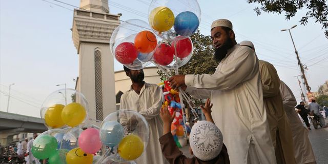 İslam Dünyasında Ramazan Bayramı Sevinci