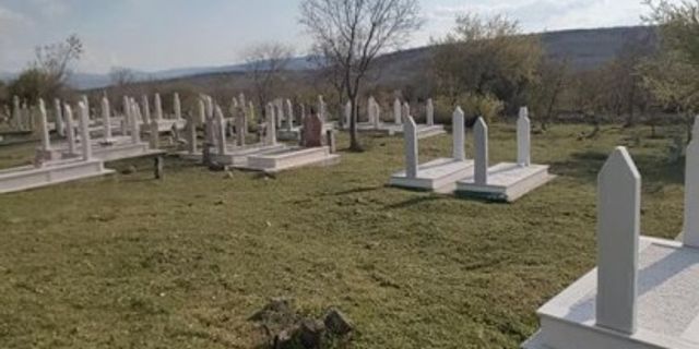 Bosnalı Hırvat Vatandaş Aile Mirası Araziyi Müslümanlara Hediye Etti